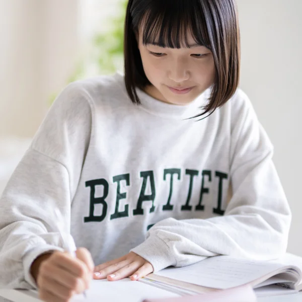 『布を使ったものづくり』のカルトナージュキットの特長1=愛着をもって使える