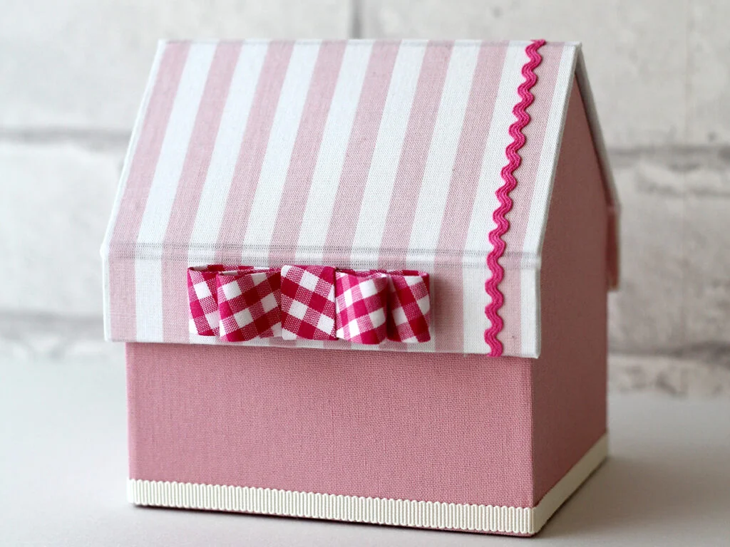 家庭科教材としてのカルトナージュをアレンジした作品例その２３：リボン