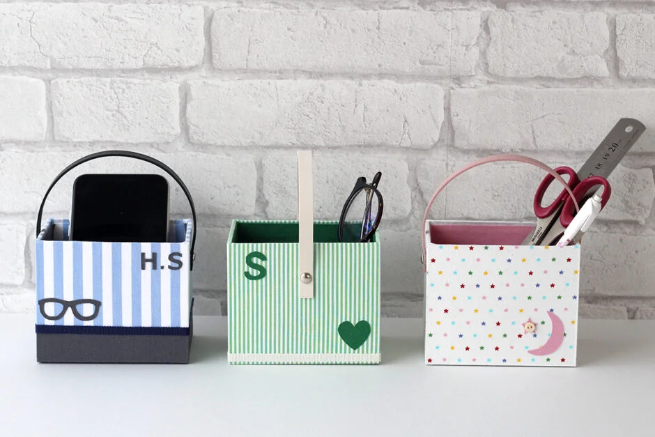 家庭科教材：カルトナージュの教材キット写真：ペン立ての完成した作品